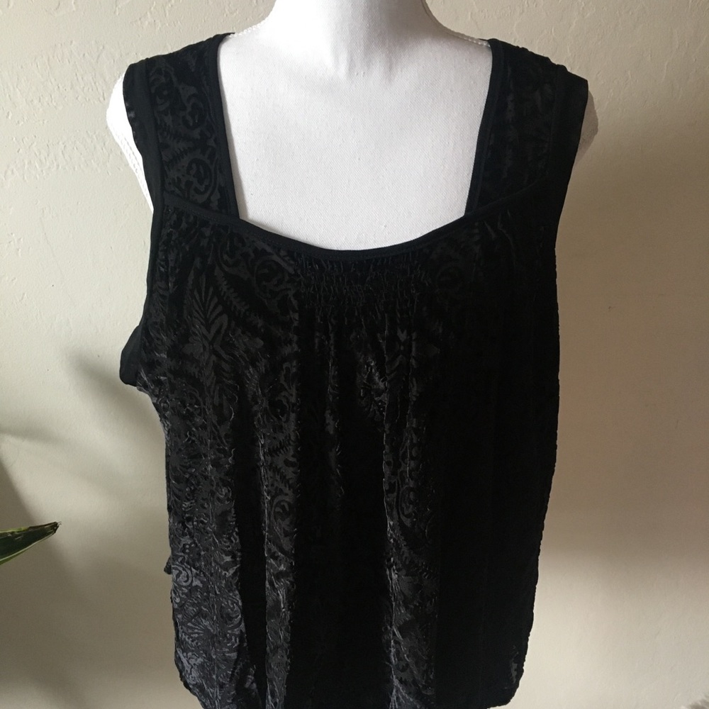 Urban outfitters burned velvet flows top